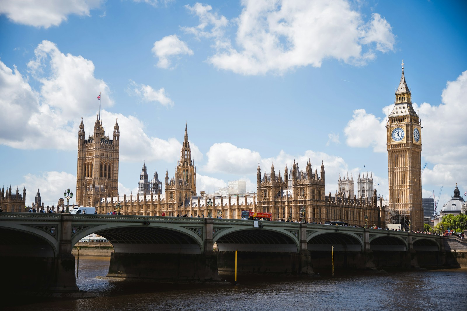 London’s Parliament beside the River Thames; illustrative location photograph, not a scene from The Diplomat.